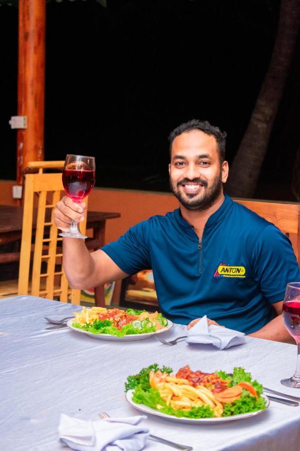 Sarada Beach Resort Yala ทิซซามาฮารามา ภายนอก รูปภาพ