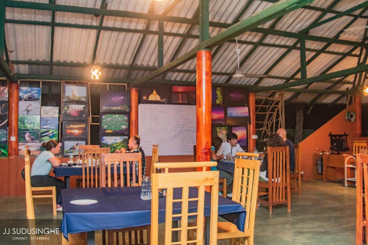 Sarada Beach Resort Yala ทิซซามาฮารามา ภายนอก รูปภาพ