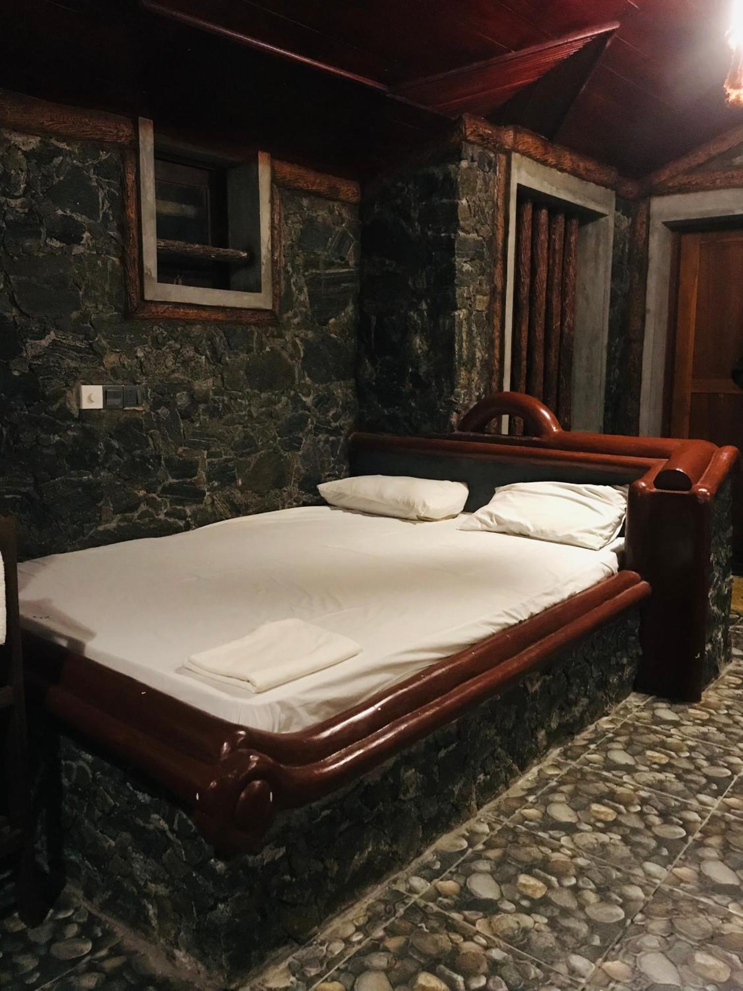 Sarada Beach Resort Yala ทิซซามาฮารามา ภายนอก รูปภาพ